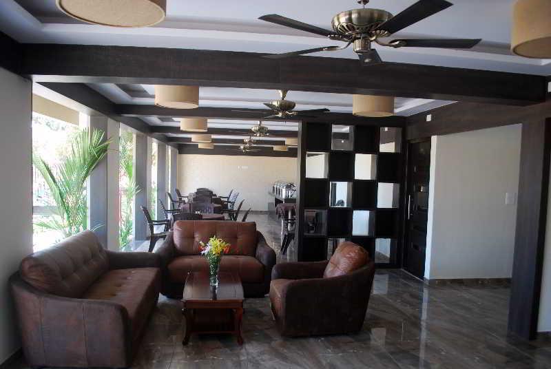 Resort De Crossroads Calangute Luaran gambar