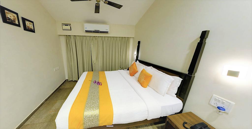 Resort De Crossroads Calangute Bilik gambar