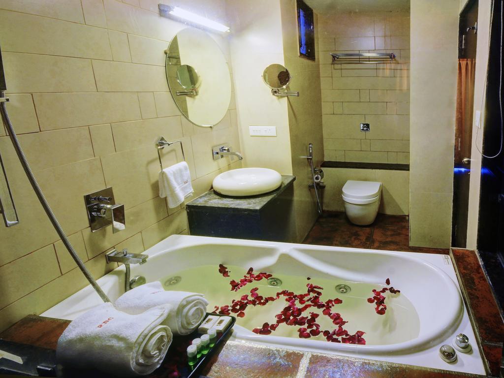 Resort De Crossroads Calangute Luaran gambar